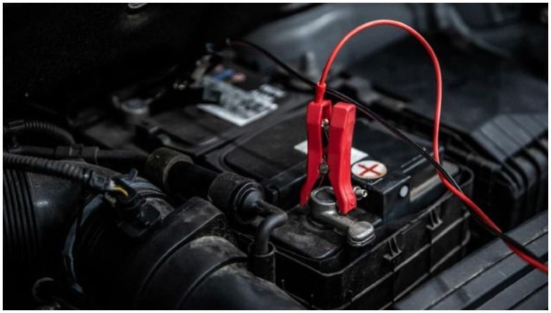 Berapa Lama Charge Aki Motor? Simak Durasi dan Cara Isinya 19 Berapa Lama Charge Aki Motor