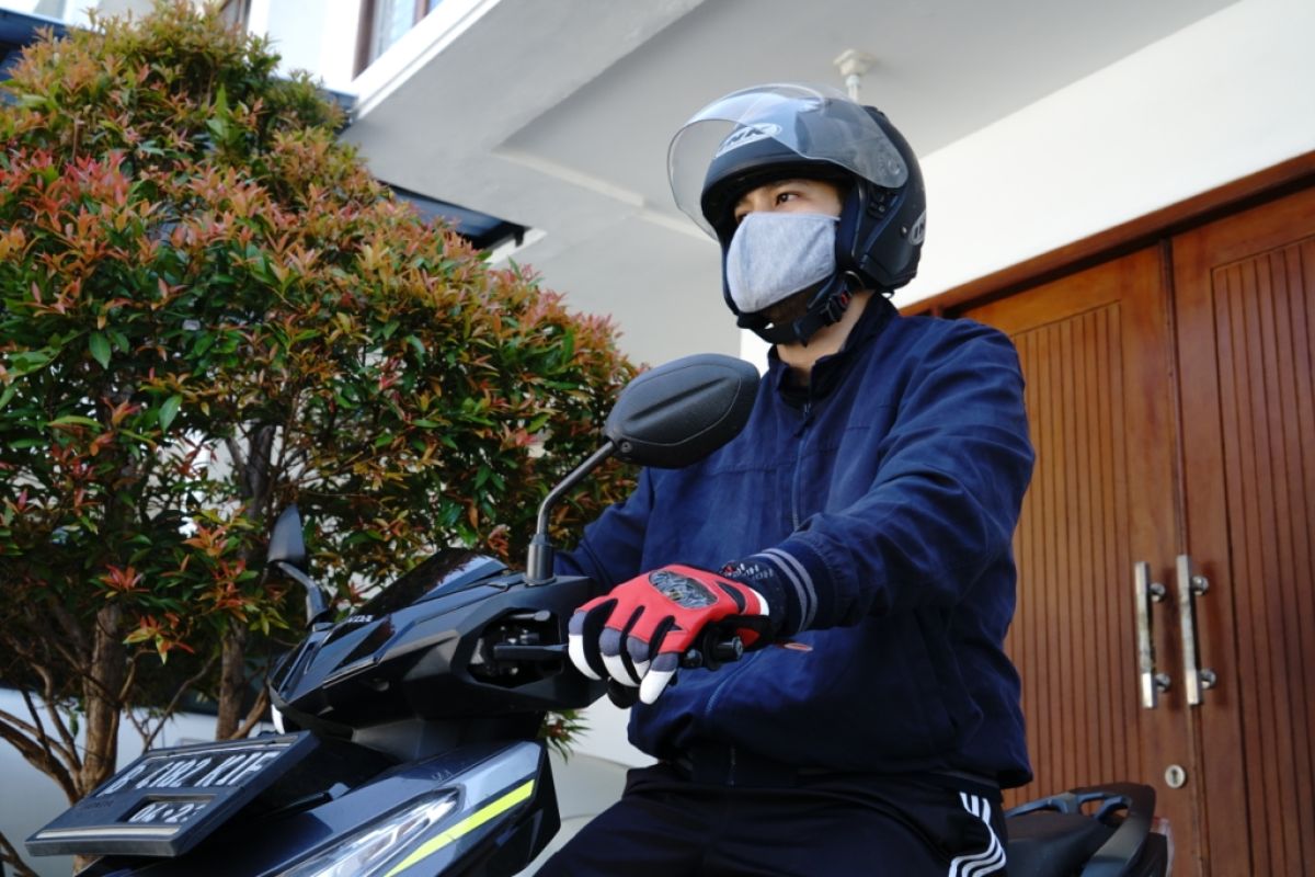 Cara Berkendara Motor Biar Hemat Bensin