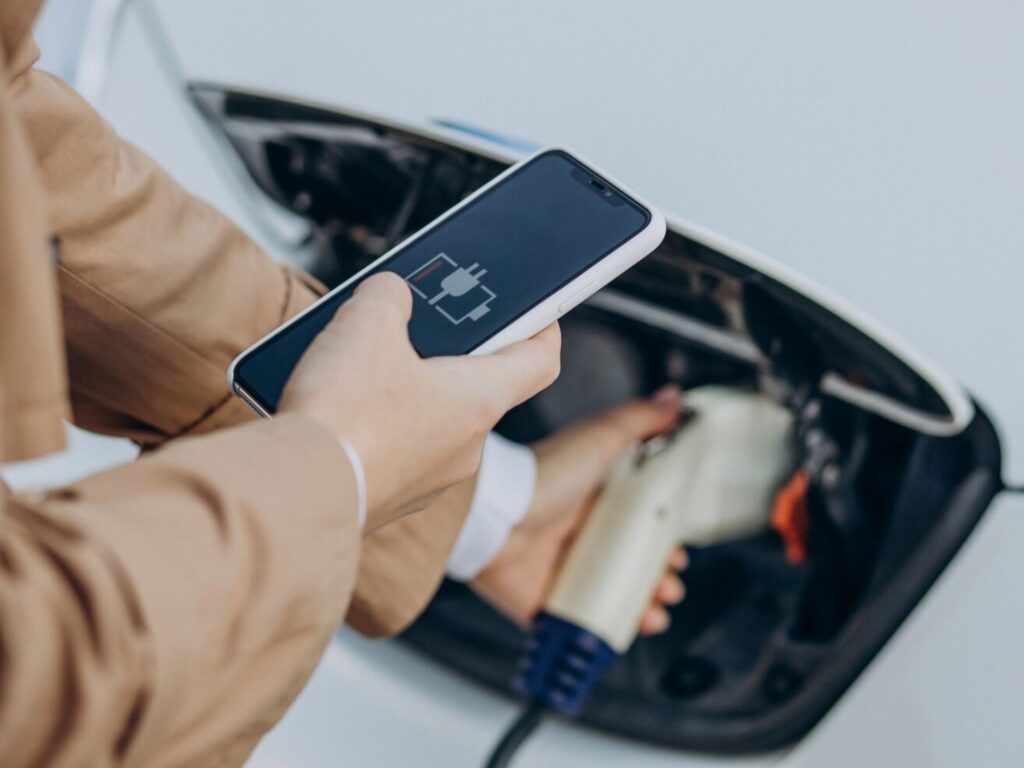 Cara Memaksimalkan Jarak Tempuh Mobil Listrik Agar Lebih Efisien 14 Cara Memaksimalkan Jarak Tempuh Mobil Listrik