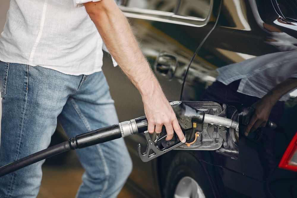 Cara Akurat Mengetahui 1 Liter Bensin Bisa Berapa Km 9 Cara Mengetahui 1 Liter Bensin Bisa Berapa Km