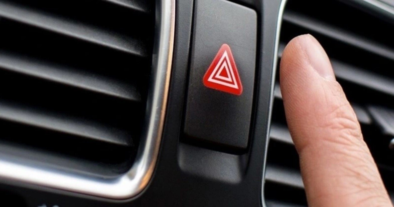 Cara Menggunakan Lampu Hazard Mobil yang Benar 4 Cara Menggunakan Lampu Hazard Mobil yang Benar