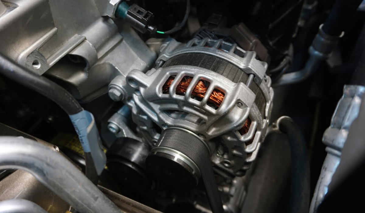 Ini Ciri-ciri Dinamo Starter Mobil Bermasalah yang Harus Anda Waspadai 5 Ciri-ciri Dinamo Starter Mobil Bermasalah