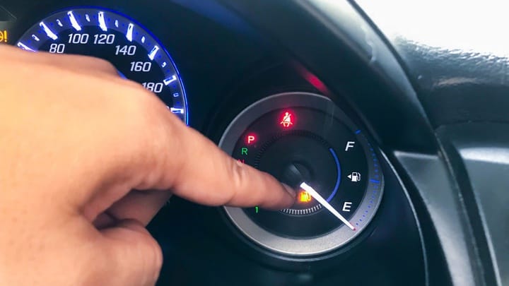 Penyebab Mobil Boros Bahan Bakar dan Solusinya, Jangan Biarkan Dompet Jebol! 5 Penyebab Mobil Boros Bahan Bakar
