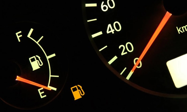 Penyebab Mobil Boros Bahan Bakar dan Solusinya, Jangan Biarkan Dompet Jebol! 24 Penyebab Mobil Boros Bahan Bakar