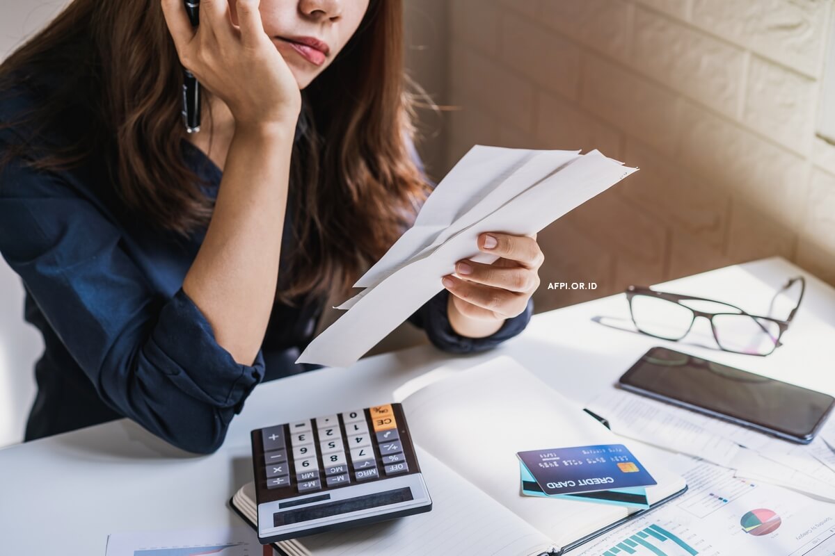Perbedaan Utang Produktif dan Utang Konsumtif yang Wajib Dipahami Agar Keuangan Tetap Aman 3 Perbedaan Utang Produktif dan Utang Konsumtif