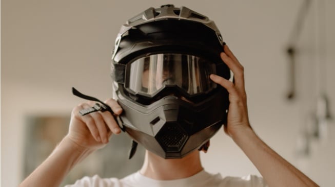 Tips Beli Helm