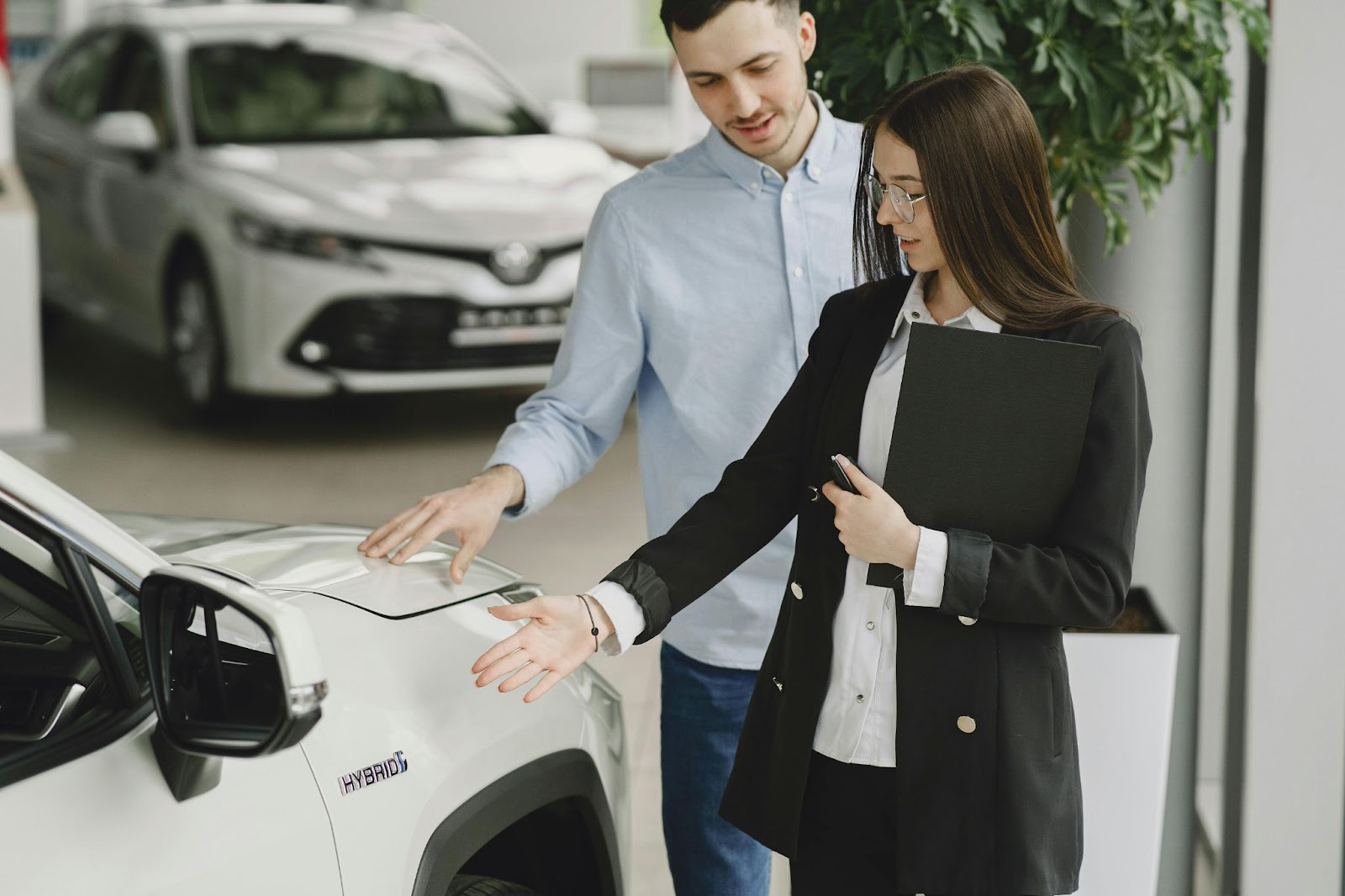 Tips Beli Mobil Bekas