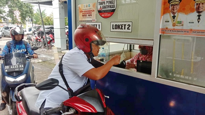 Cara dan Syarat Bayar Pajak STNK Drive Thru, Praktis Tanpa Turun dari Kendaraan 5 Bayar Pajak STNK Drive Thru