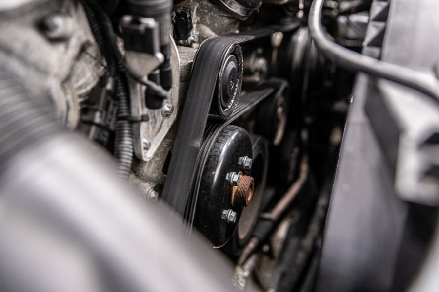 Cara Mengatasi Fan Belt Mobil Yang Bunyi Berdecit 5 Fan Belt Mobil Yang Bunyi Berdecit