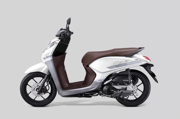 Rekomendasi Motor Yang Paling Irit Bensin Untuk Kuliah 4 Honda Genio