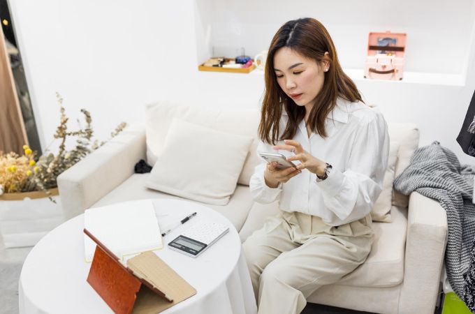 Peluang Penghasilan Tambahan di Rumah untuk Ibu Rumah Tangga di Era Digital 5 Penghasilan Tambahan di Rumah untuk Ibu Rumah Tangga