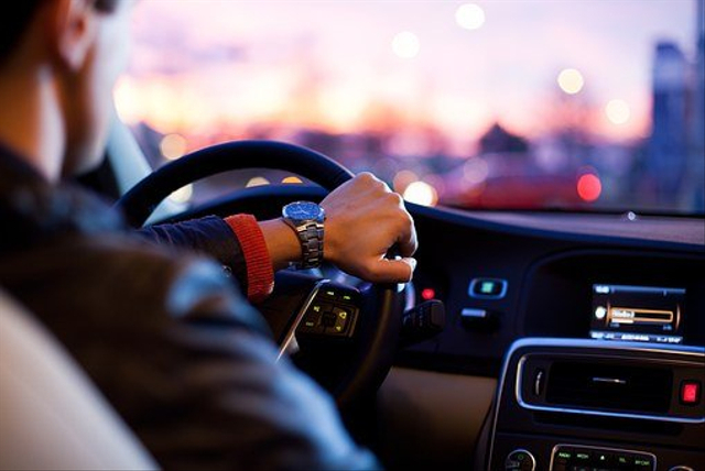 Mobil Tidak Nyaman Saat Ngebut? Kenali Penyebab Mobil Bergetar di Kecepatan Tinggi 4 Penyebab Mobil Bergetar di Kecepatan Tinggi