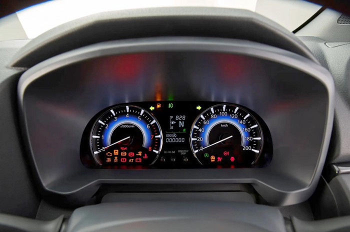 Cara Mengecek Odometer Mobil yang Diputar