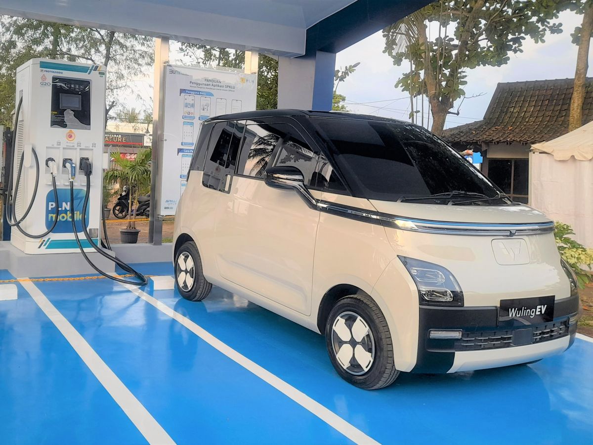 Daftar Mobil Listrik Paling Murah Di Indonesia