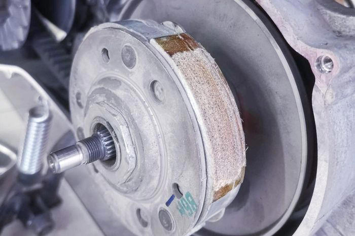 Penyebab CVT Motor Matic Getar Saat Dipanaskan