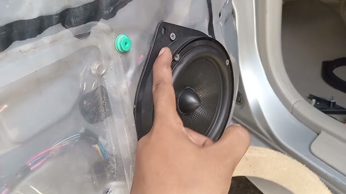 Speaker Pintu Mobil Cepat Pecah